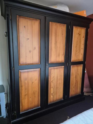 Kledingkast, gratis!