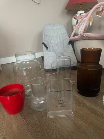 Diverse vazen en bloempotten - Gratis af te halen