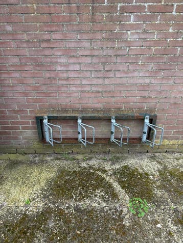 Fietsenrek voor 4 fietsen - wandmontage
