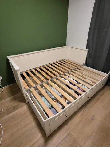 Hemnes bedbank met 3 lades GRATIS op te halen