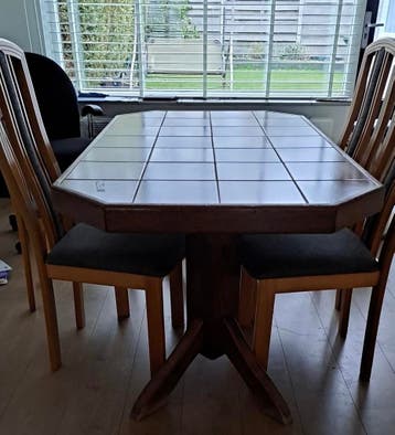 Complete eethoek voor 4 personen