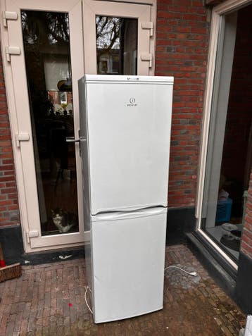 Gratis ophalen - Indesit Koelvriescombinatie