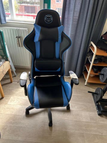 Gaming stoel zwart met blauw