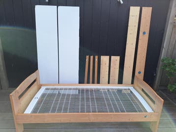 Grenen bed ombouw met bedbodem