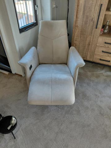 Relaxfauteuil gratis ophalen.