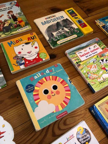 Diverse baby- en peuterboekjes (NL/DE) - Gratis af te halen