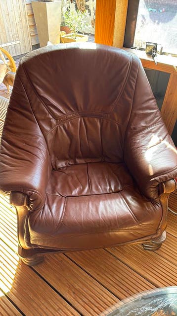 GRATIS 2 leren relax stoelen