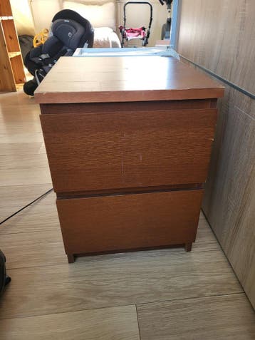 Malm nachtkastje - gebruikt, opknapper