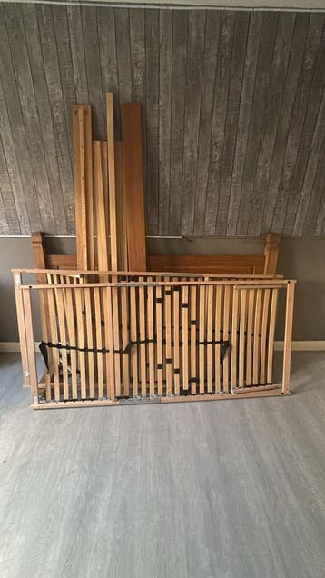 Free furniture (Schiedam)