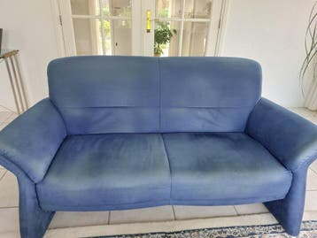 2 blauwe bankjes GRATIS af te halen