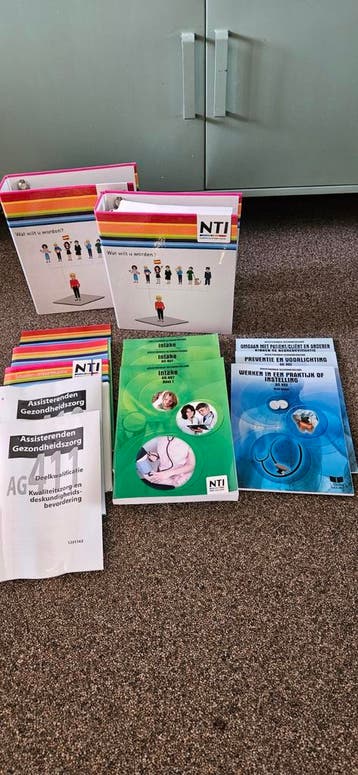 Doktersassistent cursus/opleiding NTI  2010 Niet gebruikt!
