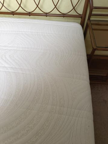 Goede matras ruim jaar oud en twee  lattenbodems