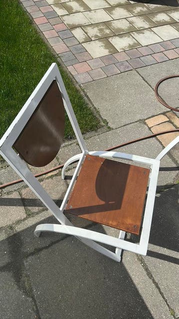 4 eetkamer stoelen GRATIS OPHALEN