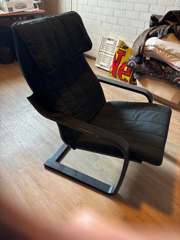 Stoel zwart van IKEA