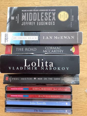 7 luisterboeken Engelstalig diverse prijzen.