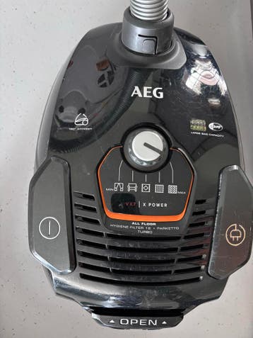 AEG VX7 X Power stofzuiger ter reparatie