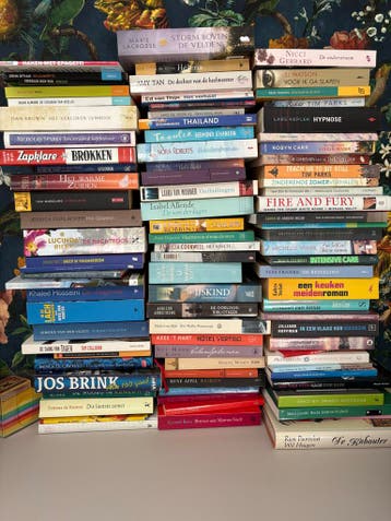 Boeken allerlei soorten - zie tekst 100 titels