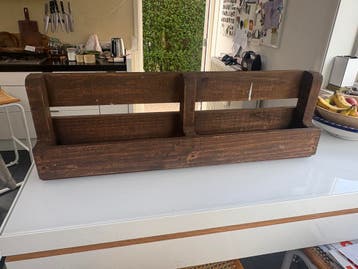 Houten rek voor aan de muur - origineel uit Zuid Afrika
