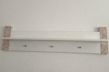 Kapstok plankje (voor boven commode)