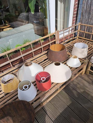 Gratis lampenkappen diverse maten en kleuren