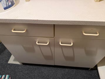 Keuken kastje  met lades en deuren - Gebruikt