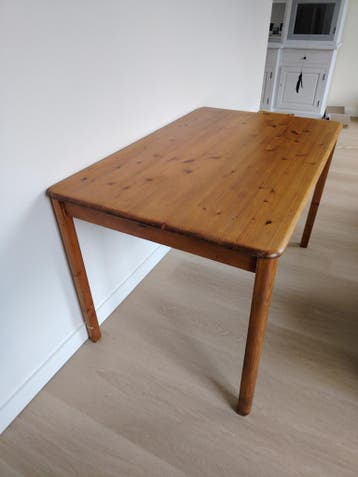 GRATIS eettafel, 120 x 75 cm