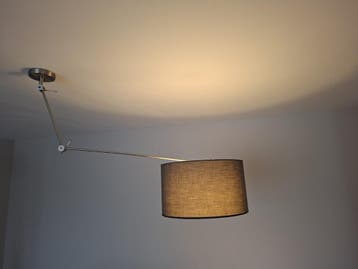 Gratis ophalen. Verstelbare hanglamp met stoffen kap