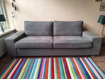 Bank 2,5 zits grijs gratis op te halen