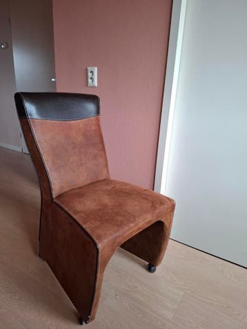 Gratis ophalen: 4 stoelen