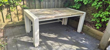 Houten eettafel met bijbehorende bank, 180x90