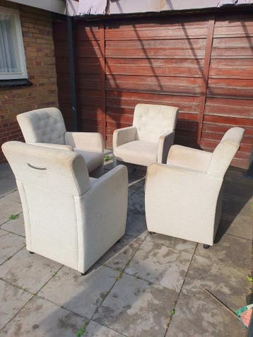 4 eetkamerstoelen