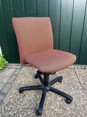 Terrabruine bureaustoel gratis op te halen