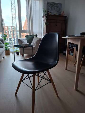 Zwarte eetkamerstoelen