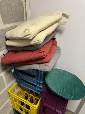 Kussens voor stoelen in verschillende kleuren