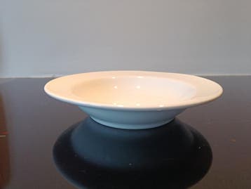 GRATIS borden en kommen