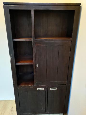 Gratis - Massief houten kast