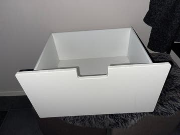 Diepe witte Stuva lade