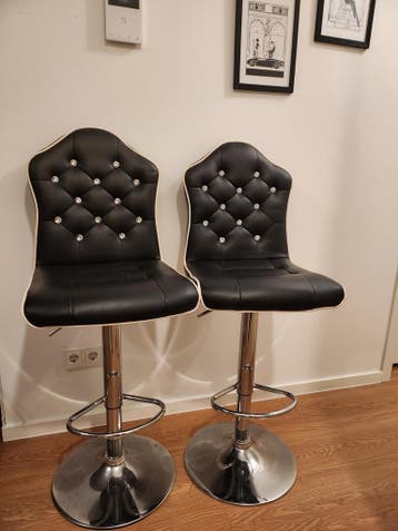 Zwarte barkrukken met rugleuning