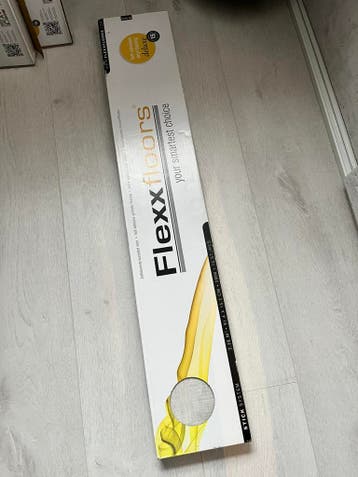 GRATIS: 5m2 Flexxfloors Stick deluxe wit eiken