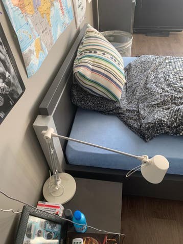 Gratis af te halen: bed 140x200