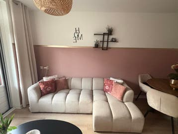 Gratis bank met lichte schade - ideaal voor starters!