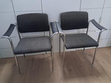 Stoelen antraciet grijs