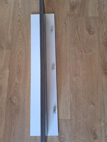 Wandkapstok met plank - wit/bruin