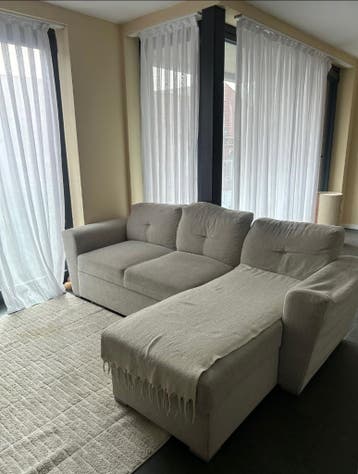 Moderne hoekbank. GRATIS OPHALEN