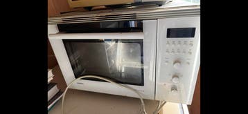 Gratis werkende oude inbouw oven - Ophalen in Eindhoven