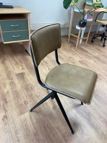 Gratis eetkamerstoel - gratis af te halen