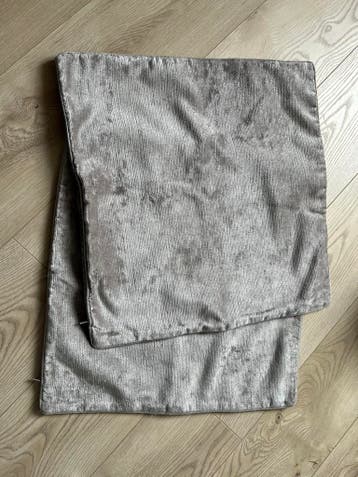 Kussenhoesjes 50x50 zilvergrijs velours