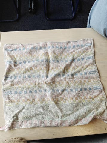 Gekleurde handdoek met ruitjespatroon