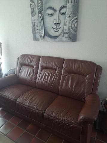 Comfortabel bankstel: 3-zitsbank en 2 fauteuils 9 van leer