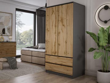 Gezocht Gratis kleding kast.